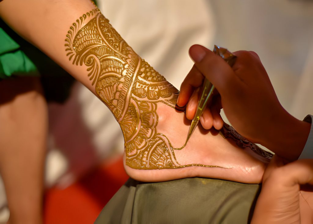 Top and Best Bridal Mehndi Artist in Mohali